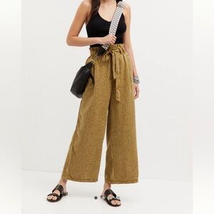 Beautiful Pilcro Olive Floral Wide Leg Pants